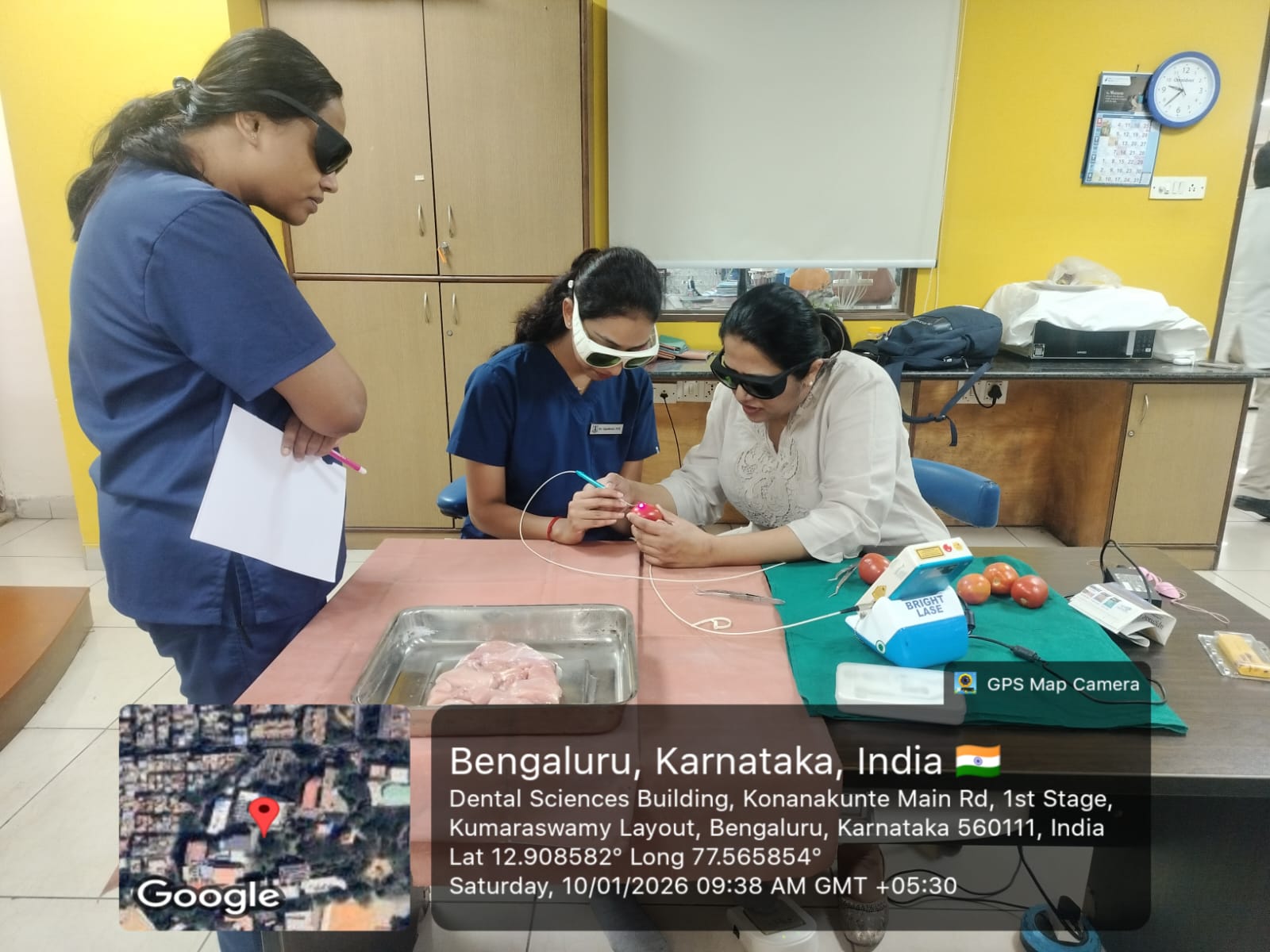 Hands-on training session on soft tissue laser applications using simulation materials